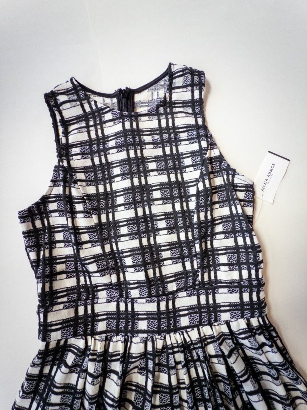 ALEXIA ADMOR Plaid Lace Detail Dress Women's Size X-Small Black/White - Picture 2 of 11